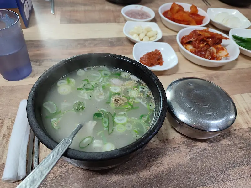 따로국밥 한 상 차림