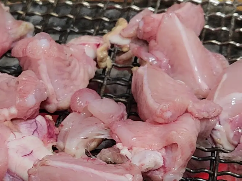 숯불 위에서 익어가는 꼼장어