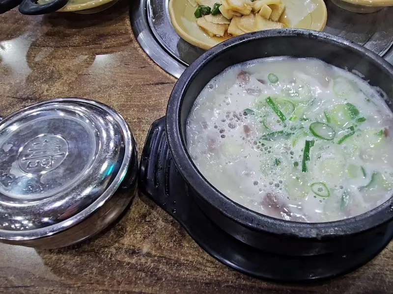 진한 설렁탕