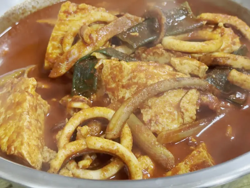 두부오징어두루치기