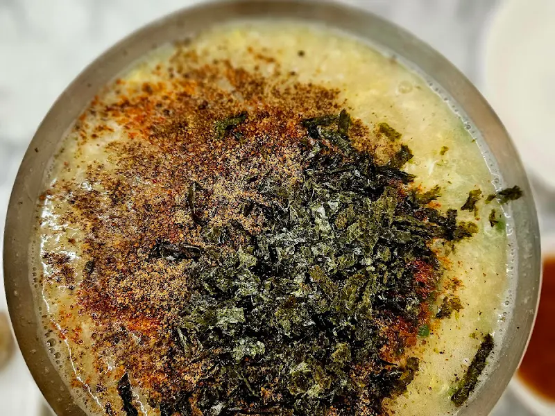 효자면의 대표 메뉴, 전주식 칼국수