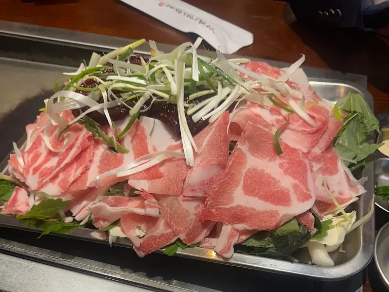 육삼식당 냉삼 비주얼