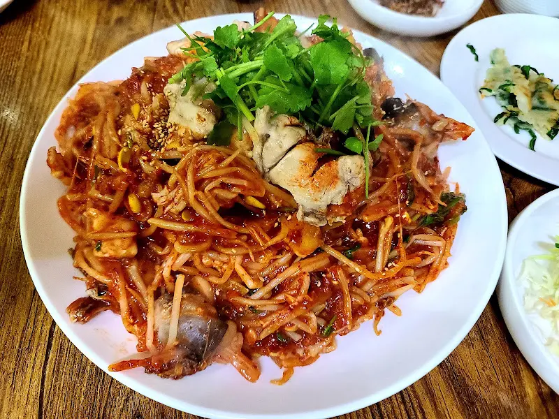 푸짐한 아구찜 한 상