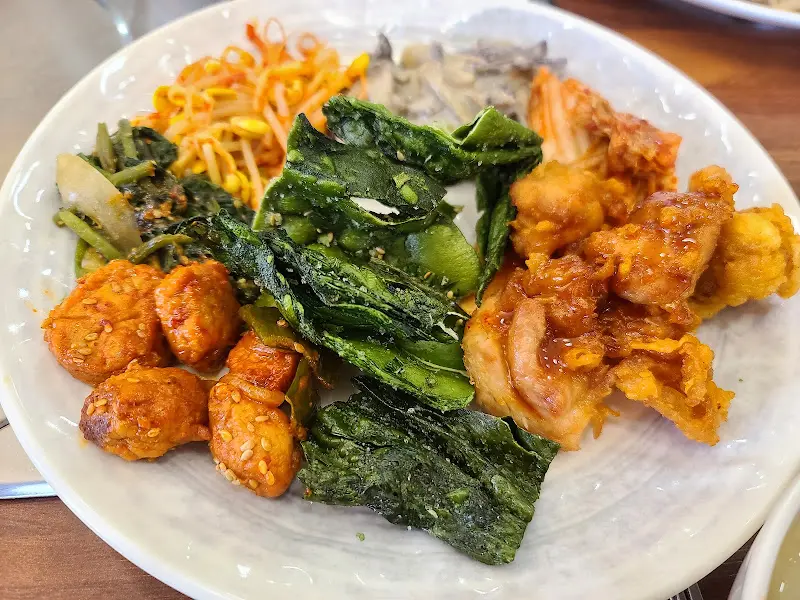 대패삼겹살 굽는 모습