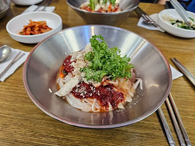 초계비빔국수 확대