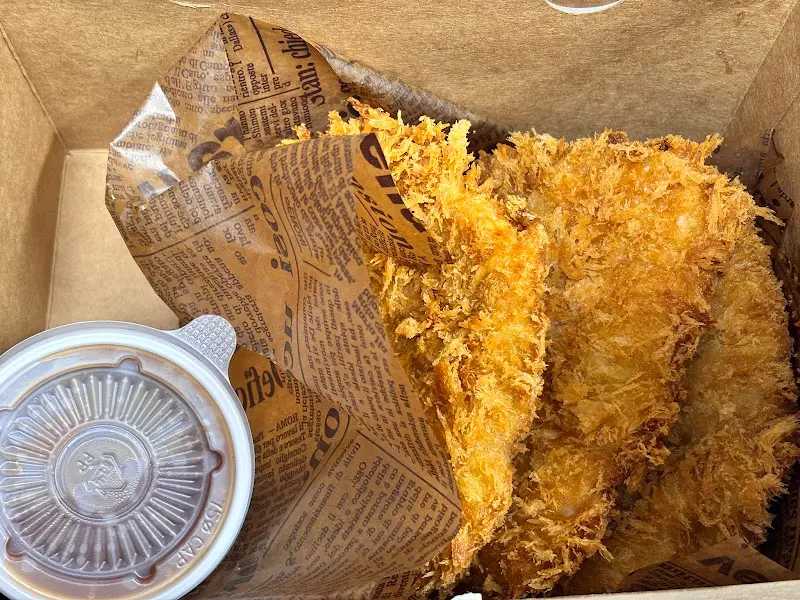 돈까스와 소스의 완벽한 조화