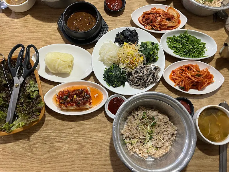 푸짐한 한상차림 항공샷