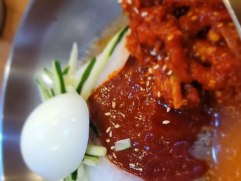 함흥냉면 근접샷