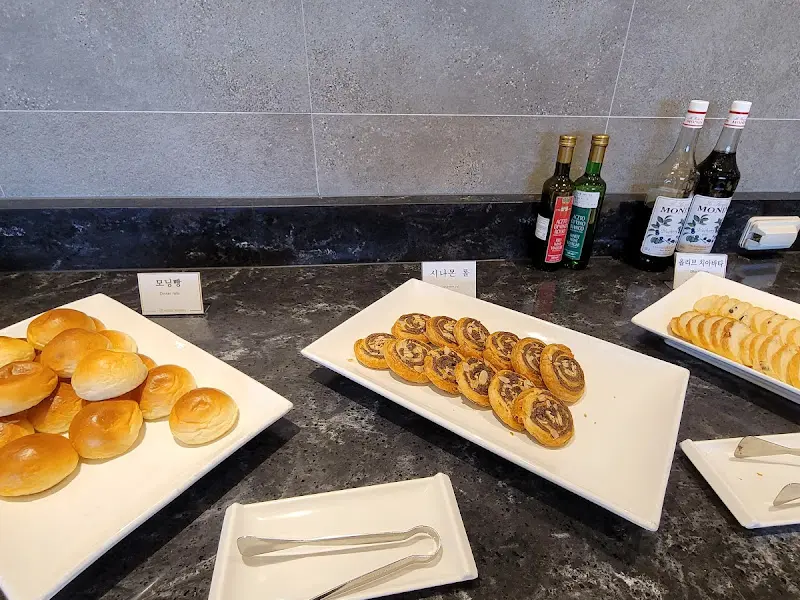 다양한 빵 종류