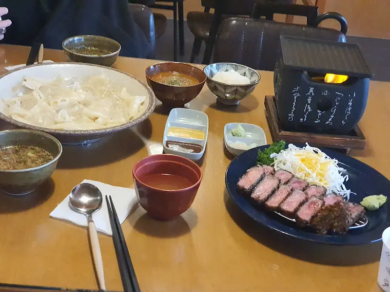 규카츠와 냉우동의 조화