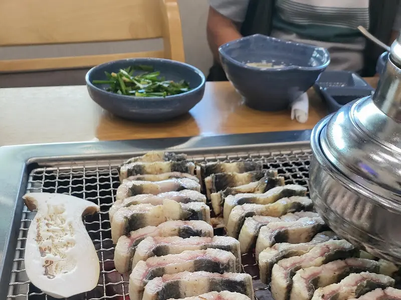 장어와 함께 구워먹는 버섯