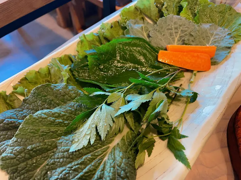 신선한 쌈 채소 한 상