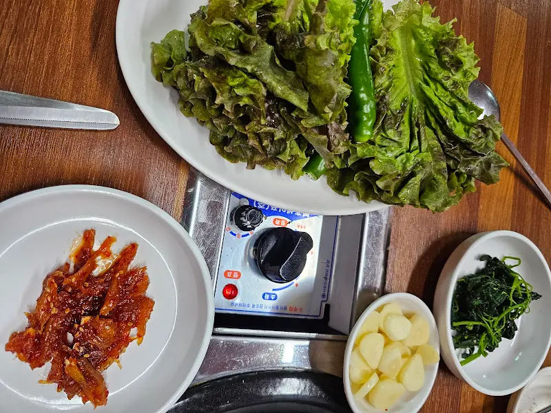 현대실비 밑반찬