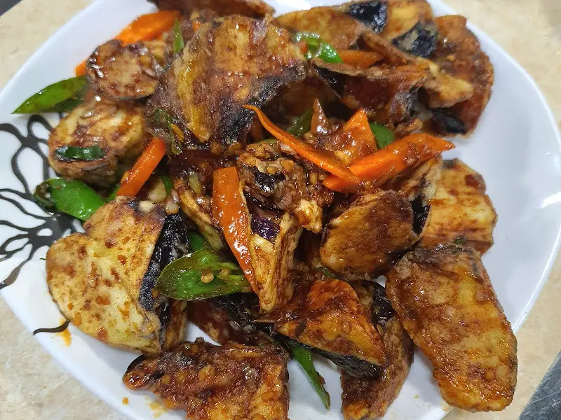 윤기가 흐르는 꿔바로우