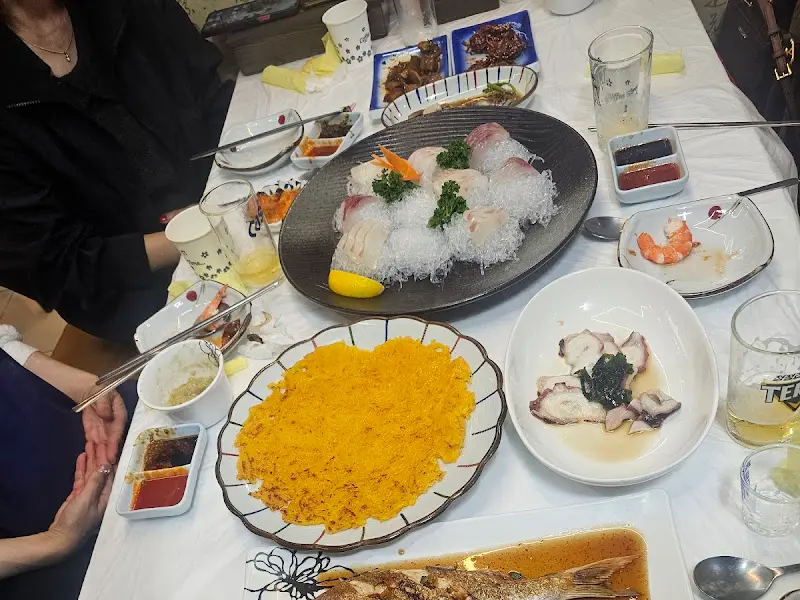 다양한 해산물 요리