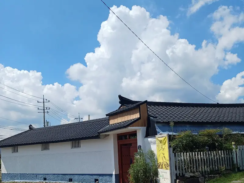 카페 외관