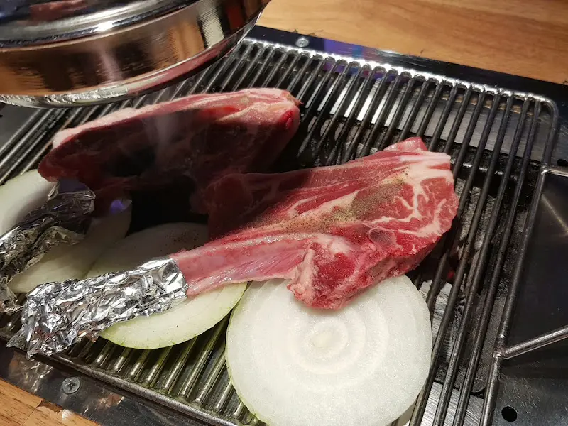 양갈비 굽는 모습