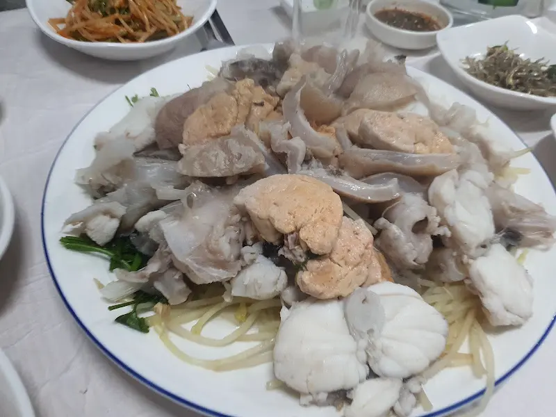 아귀 수육의 풍성한 모습