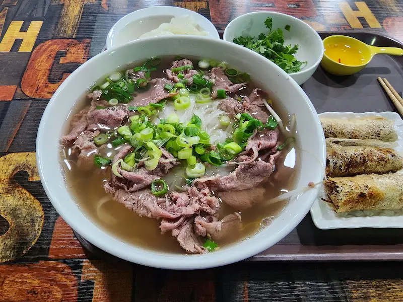 쌀국수와 짜조