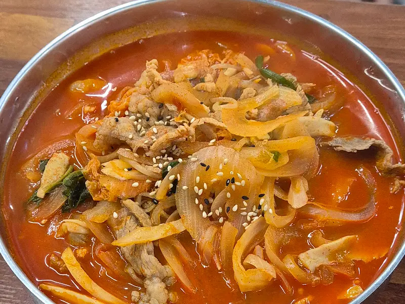 차돌짬뽕 근접샷