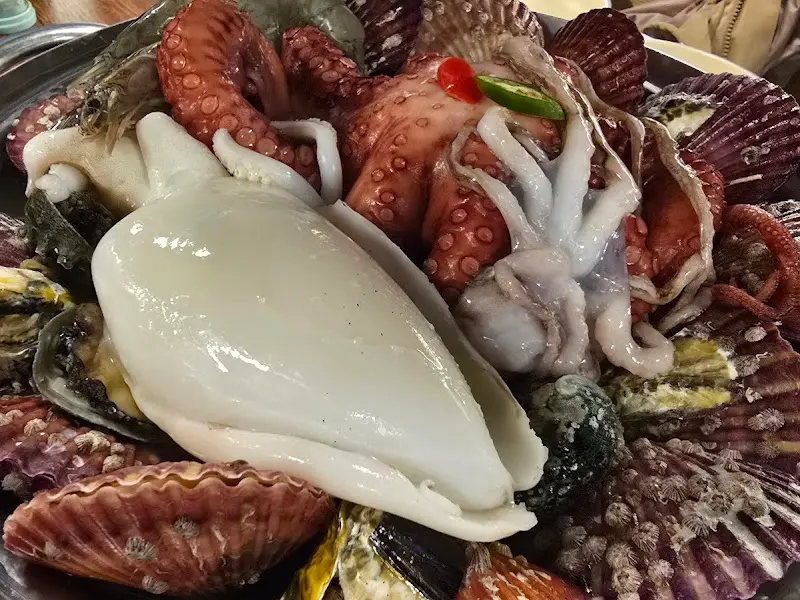 신선한 해산물 모듬