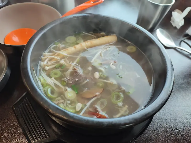 인삼이 들어간 수제비