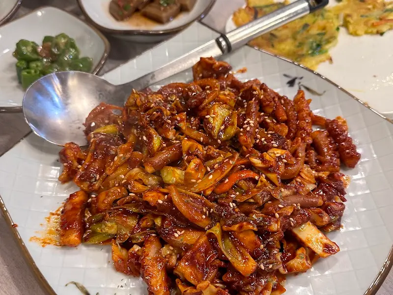 낙지볶음 확대