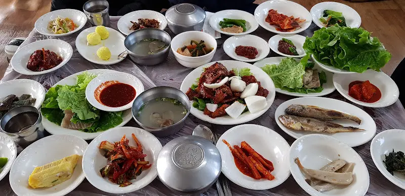 푸짐한 한 상 차림