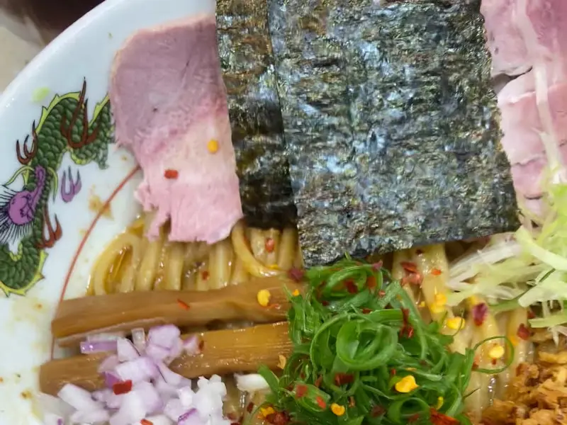 아부라소바의 환상적인 비주얼