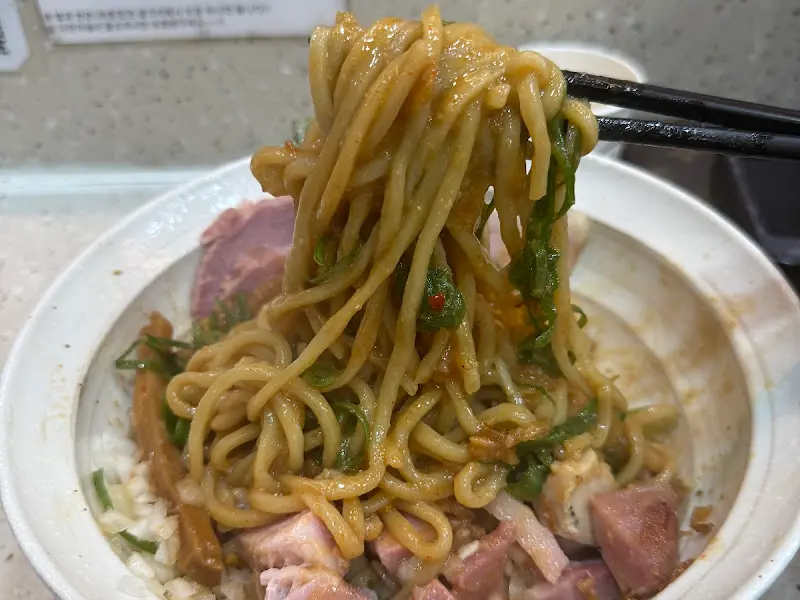 탱글탱글한 면발
