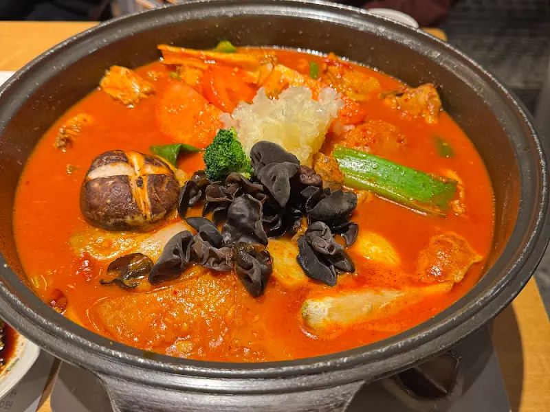 토마토와 레몬이 들어간 독특한 닭볶음탕
