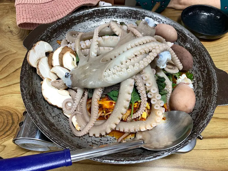 산낙지 볶음