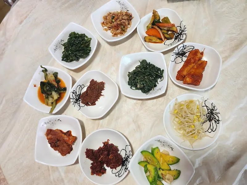 다채로운 밑반찬