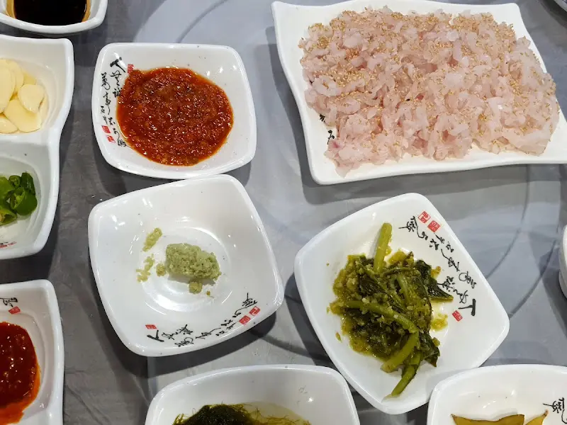 다채로운 곁들임