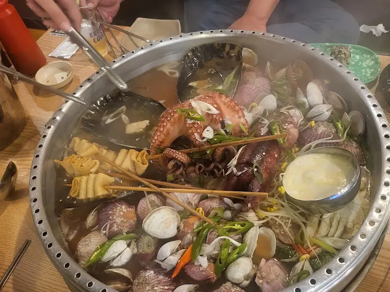 해물전골 신선한 조개