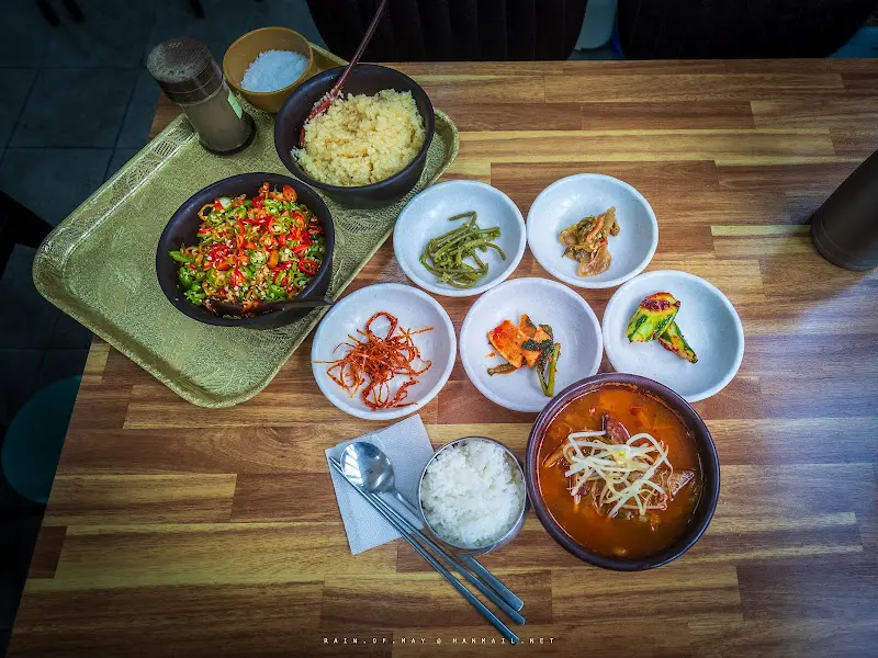 푸짐한 한 상 차림