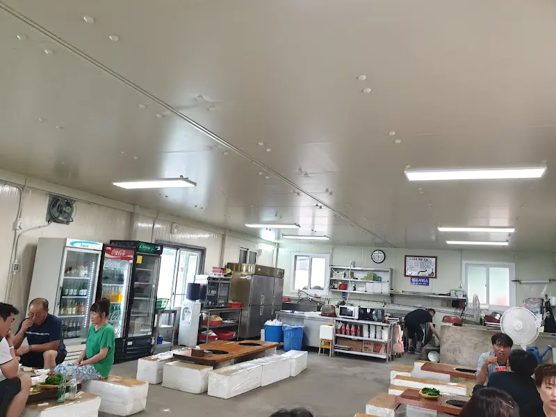 가게 내부 전경