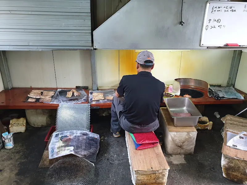 초벌구이 하는 모습