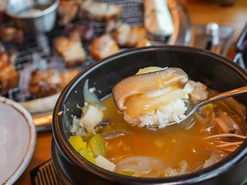 작제도의 된장찌개와 흑돼지 삼겹살