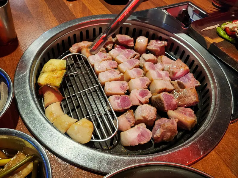 구워지는 삼겹살