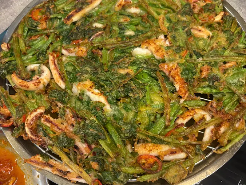 오징어 미나리전