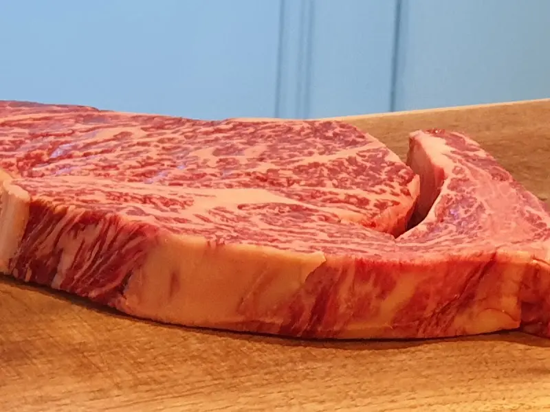 환상적인 마블링의 드라이에이징 꽃등심