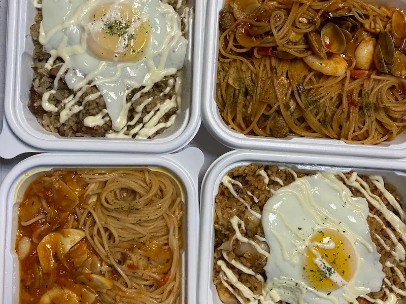 다양한 메뉴 포장 사진