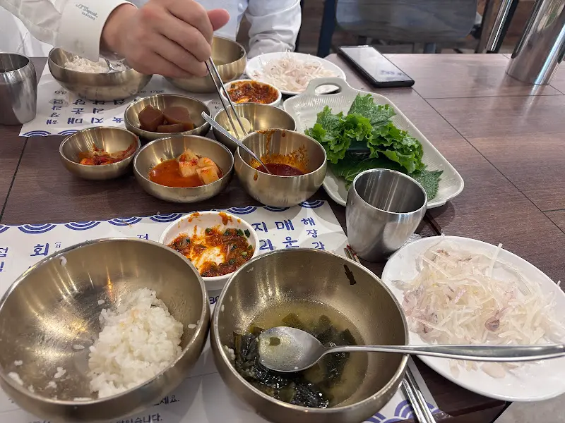 회백반 한상차림