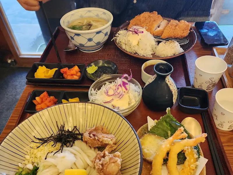 맛있는 돈까스 정식