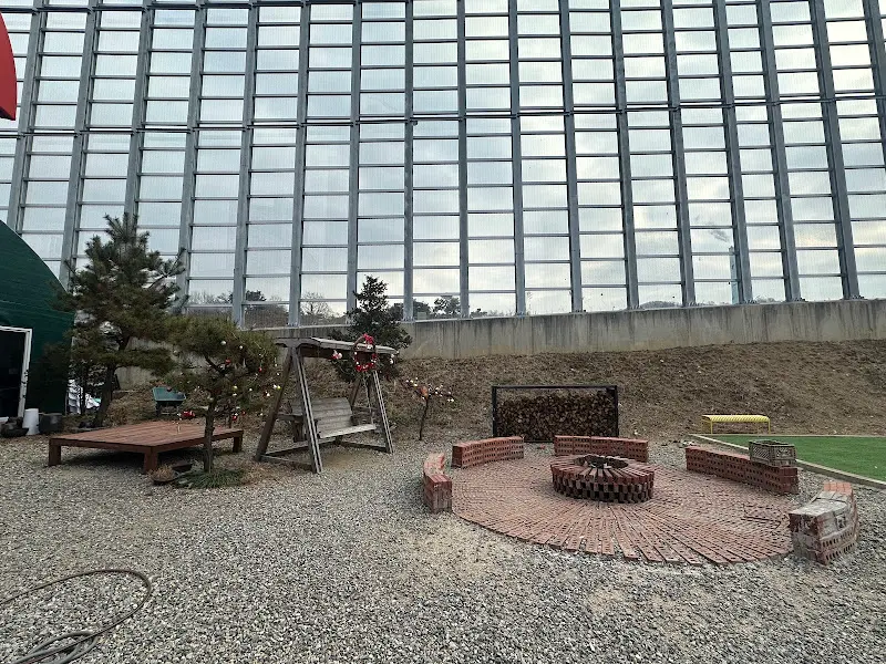 캠핑 분위기를 연출하는 불멍존