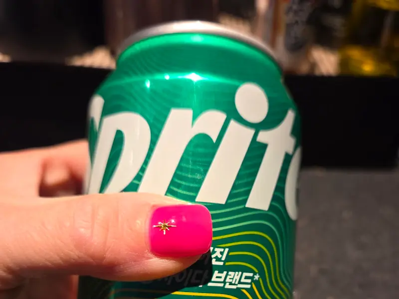 시원한 음료 사진