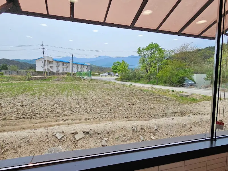 식당에서 바라본 풍경