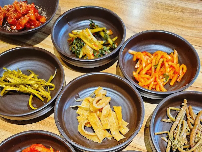 다채로운 밑반찬