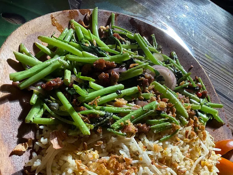 쿤의 공심채 볶음밥